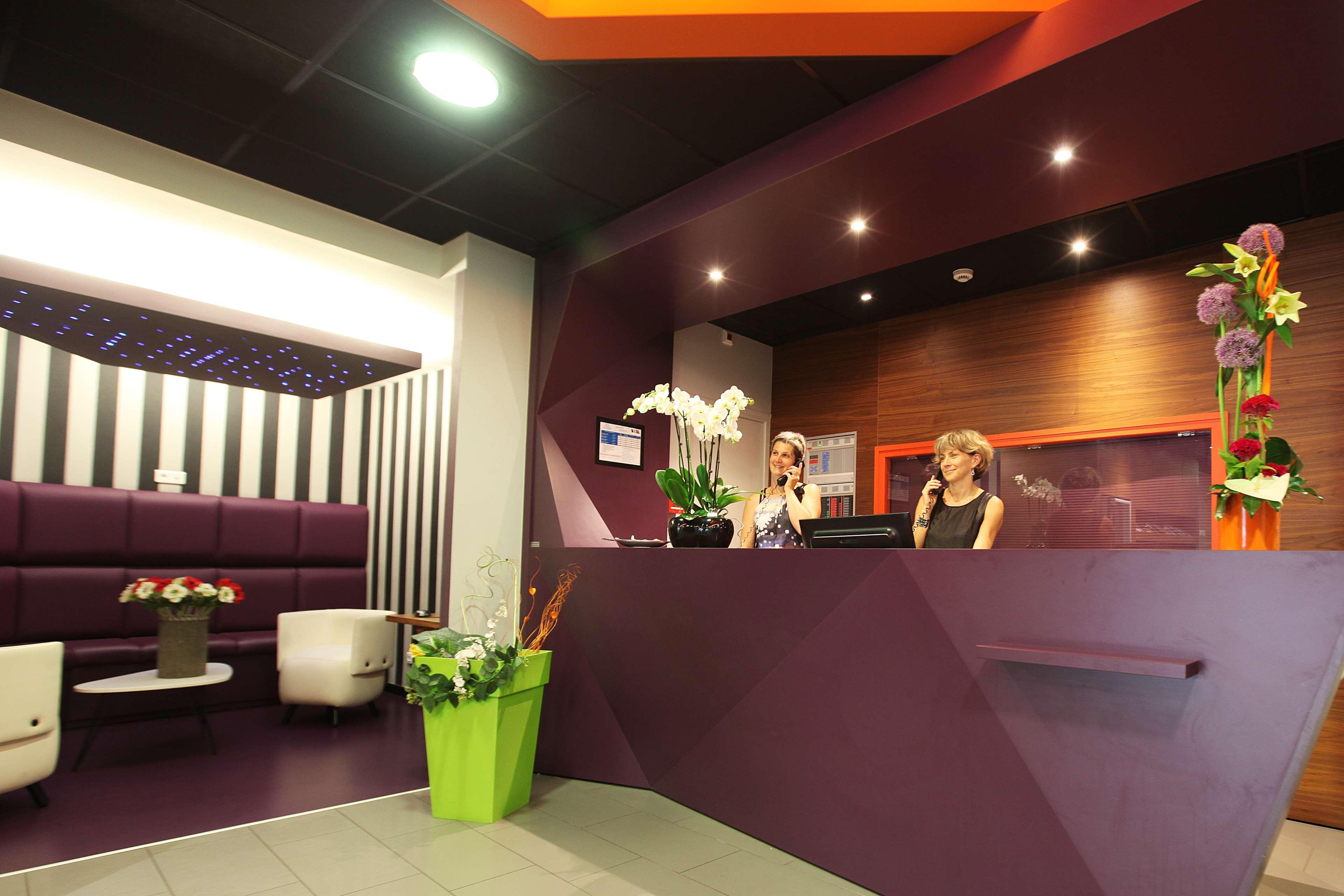 Best Western Hotel De Paris Laval  Bagian luar foto