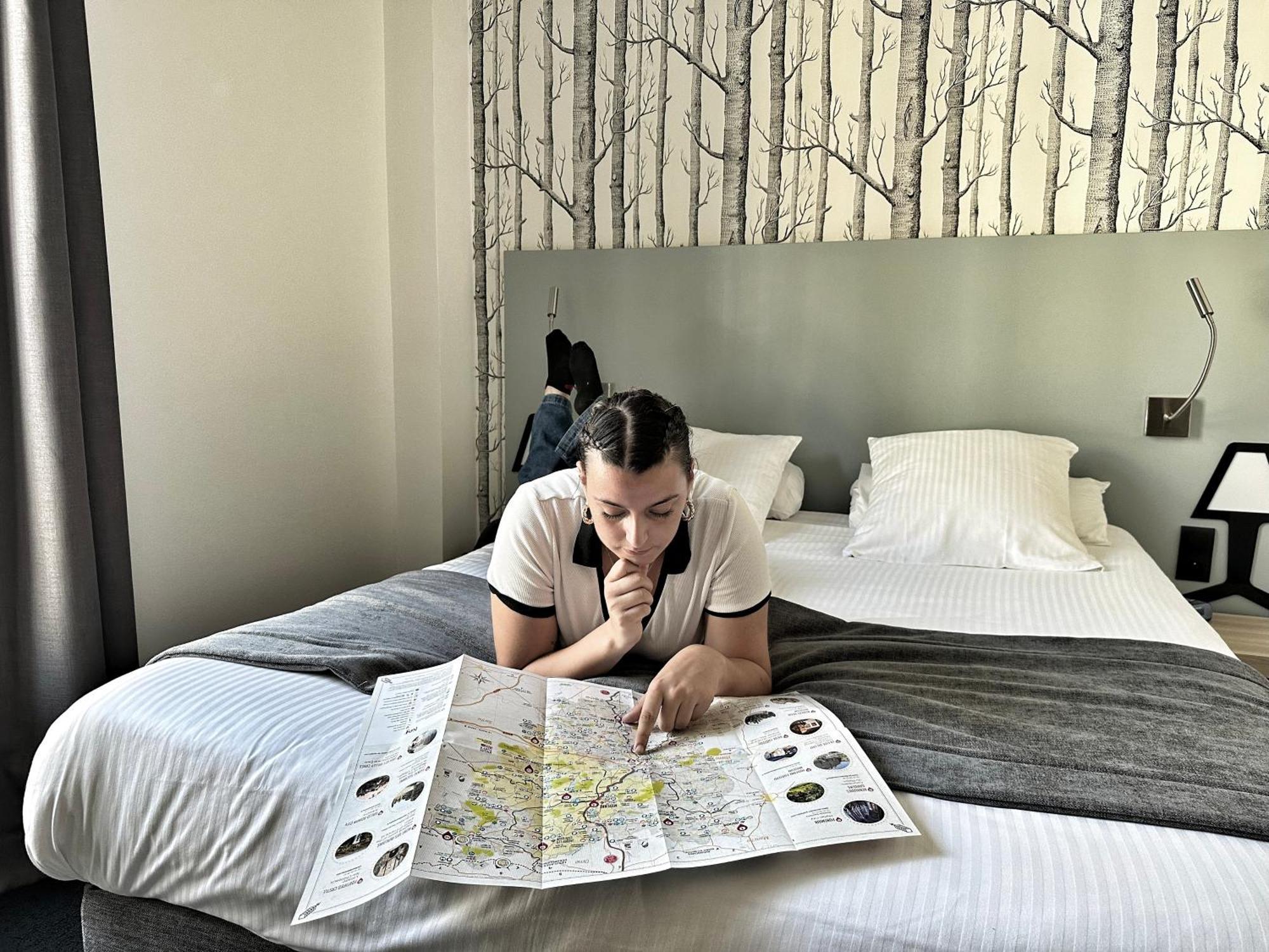 Best Western Hotel De Paris Laval  Bagian luar foto