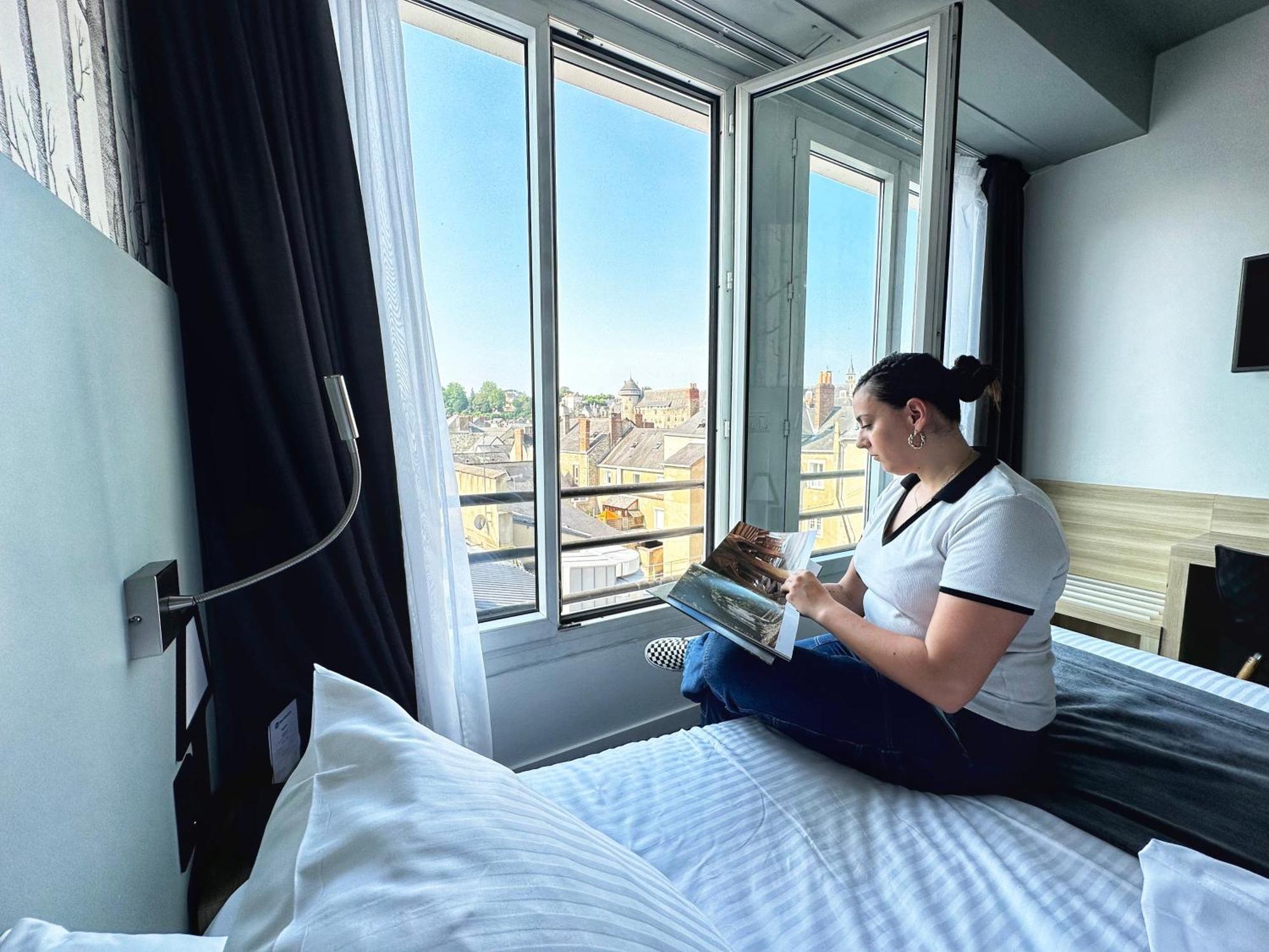 Best Western Hotel De Paris Laval  Bagian luar foto
