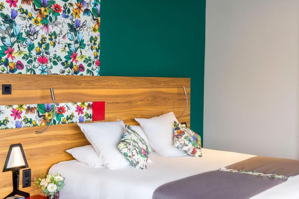 Best Western Hotel De Paris Laval  Bagian luar foto