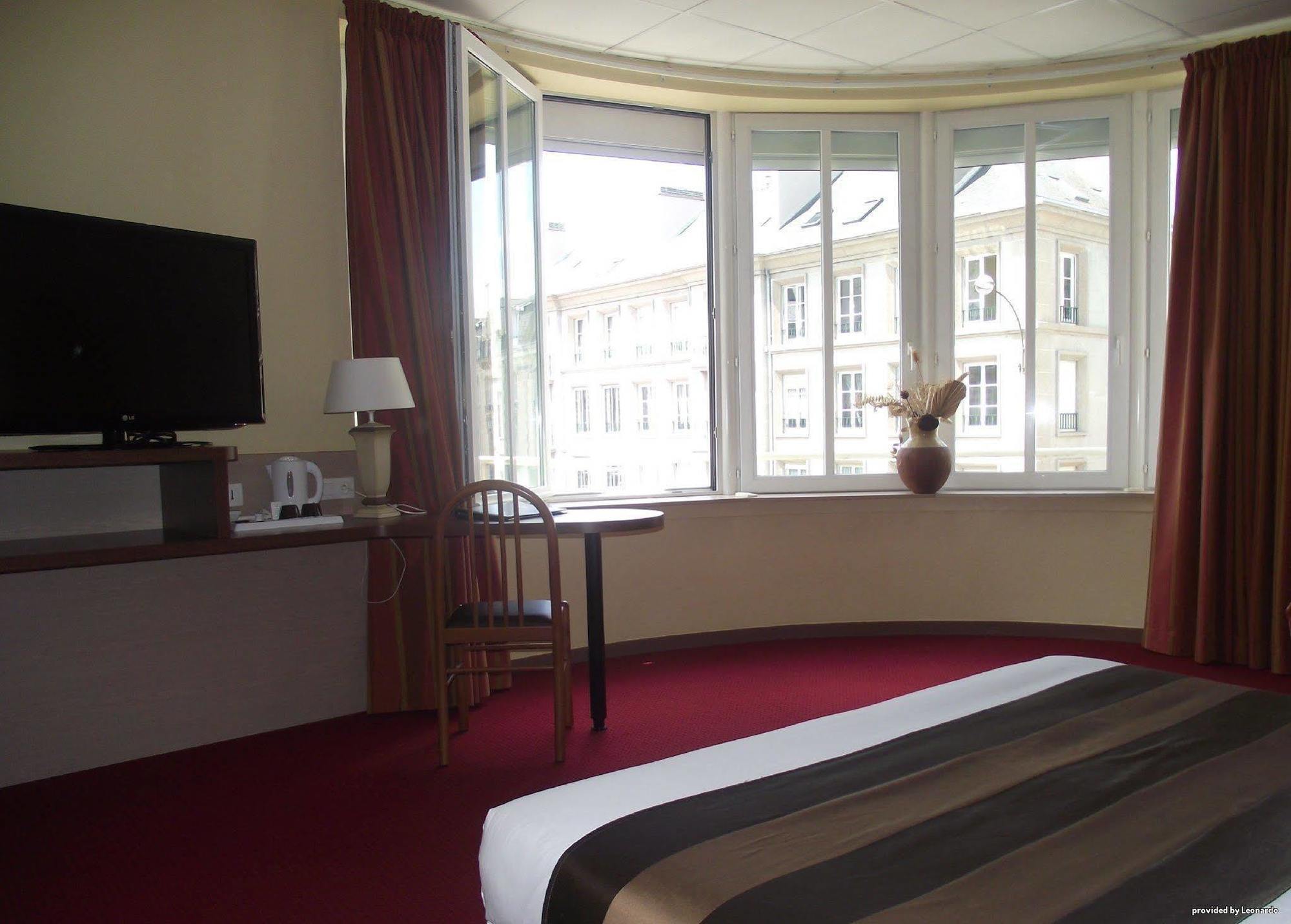 Best Western Hotel De Paris Laval  Ruang foto